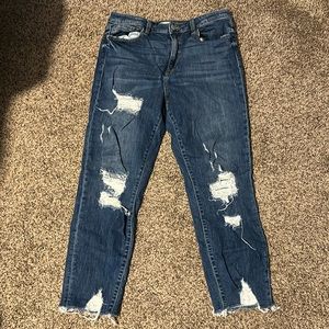 Ripped High Rise Jeans